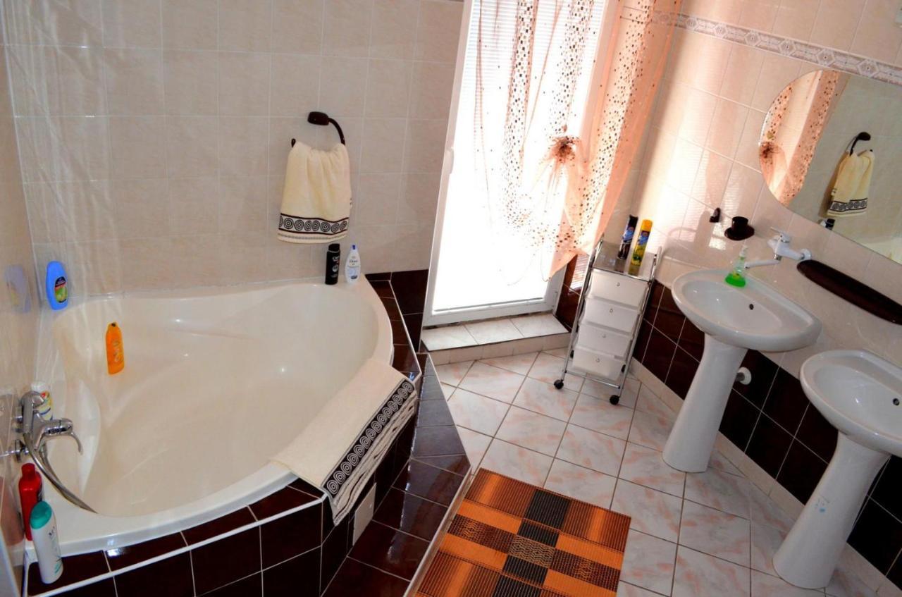 Apartmany Riviera A Chalupa Riviera Liptov, Bešeňová 외부 사진